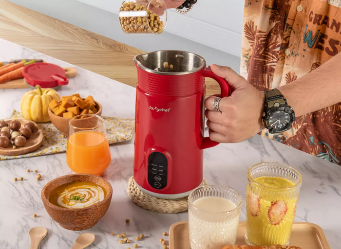 Máy làm sữa hạt nội địa Trung Quốc là lựa chọn hoàn hảo cho phần lớn hộ gia đình, kể cả học sinh, sinh viên
