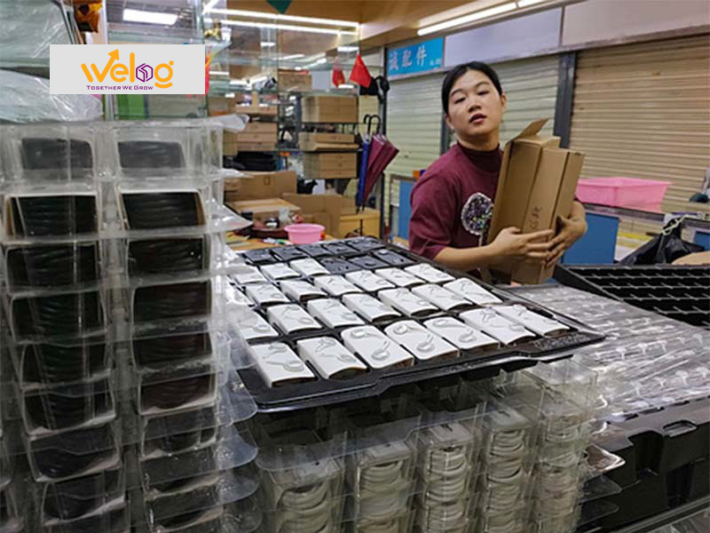 Linh phụ kiện điện thoại ở Trung Quốc