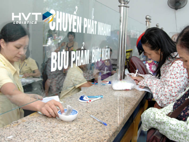 Thời gian chuyển phát nhanh bưu điện mất bao lâu